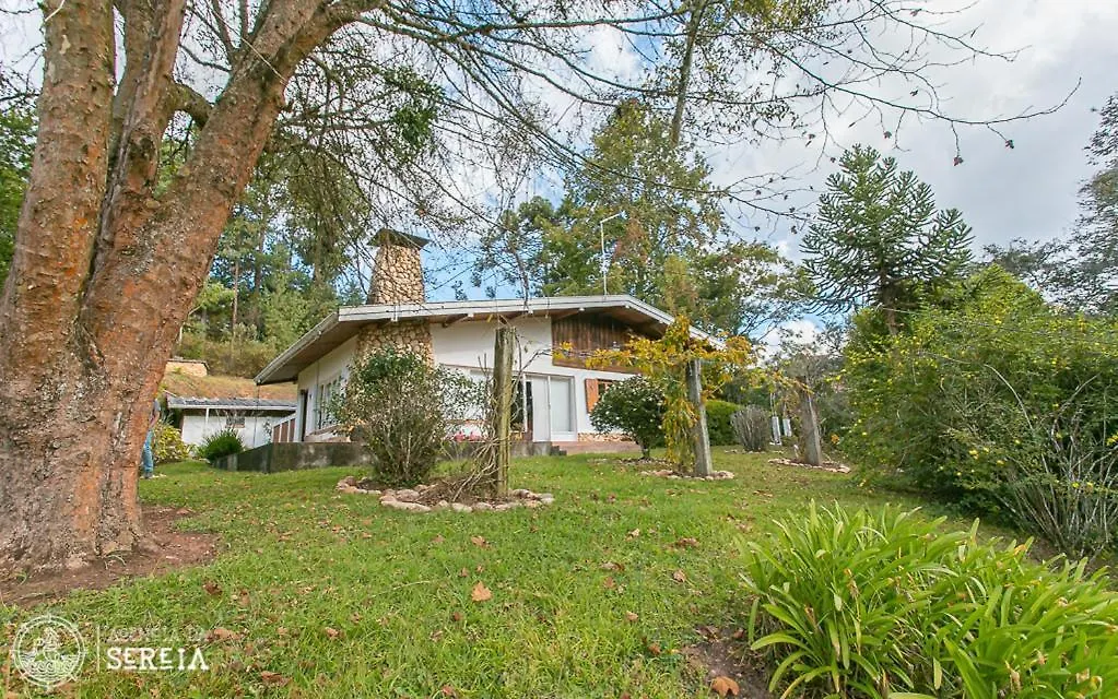 Casa Arvoredo Campos do Jordão Dom wakacyjny